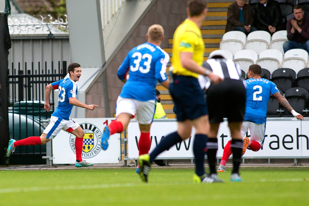 Gallery: St Mirren v Rangers - Rangers Football Club, Official Website